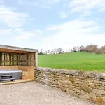 Woodthorpe Cruck Cottage