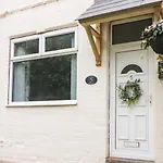 Appletree Cottage