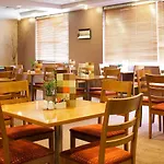 Ibis Chesterfield Centre - Market Town