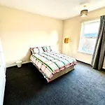Luxury Spacious 4Br Home