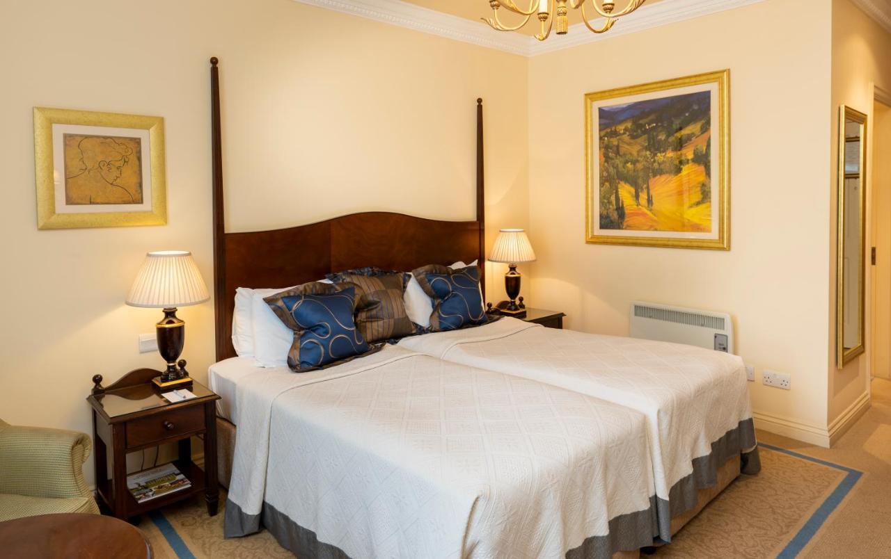 Ringwood Hall & Hotel