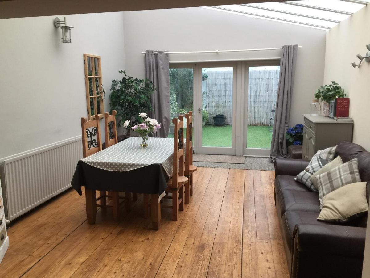 Holiday home Large 2-bed House Derbyshire Off Chatsworth Rd Chesterfield