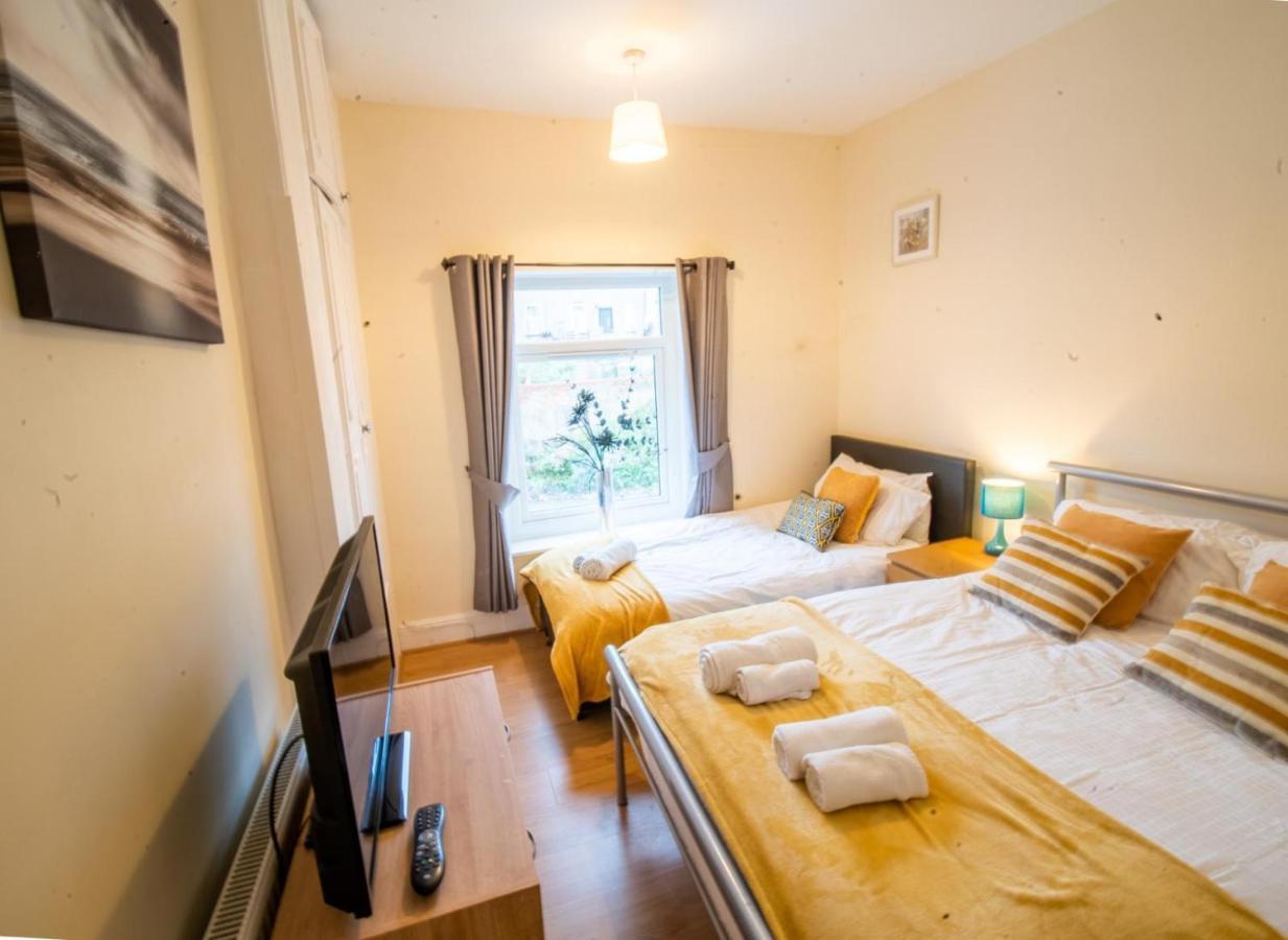 West Lea House 3*