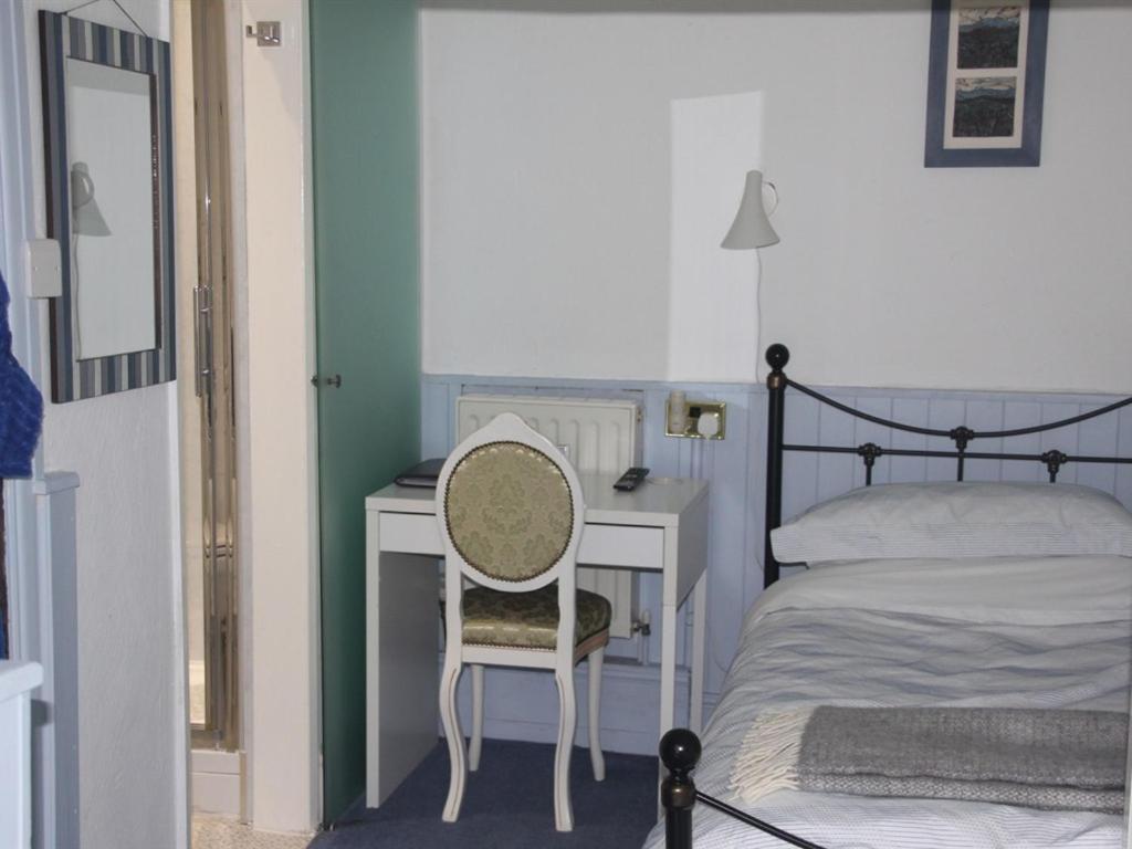Church Bed & Breakfast 3*