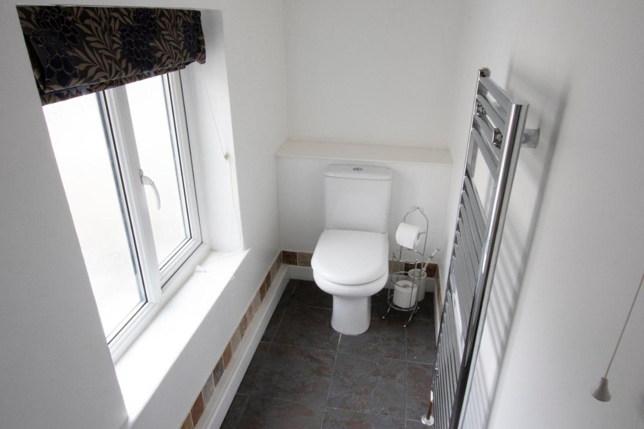 The Pottery Flat Three Star Gold Apartment *