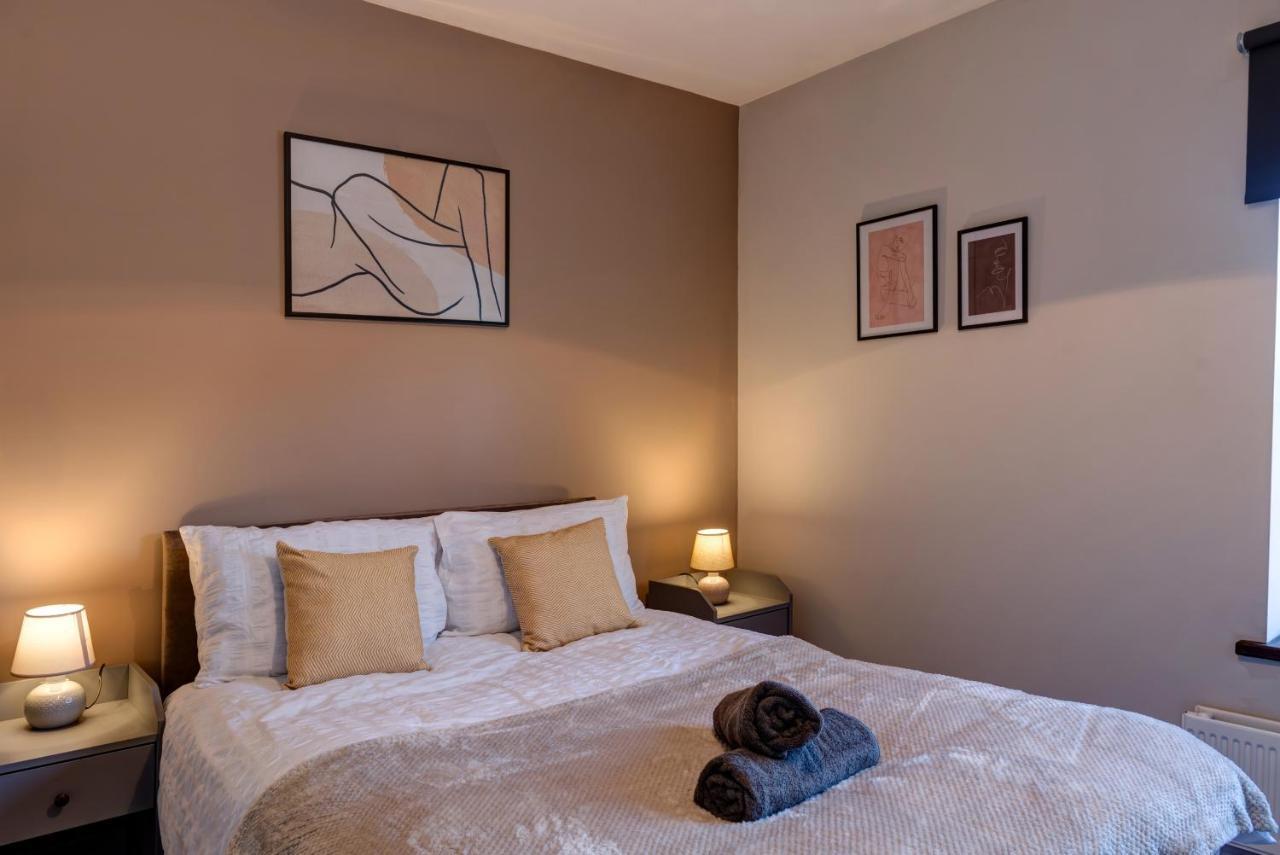 Cosy 2 Bed Apartment Chesterfield
