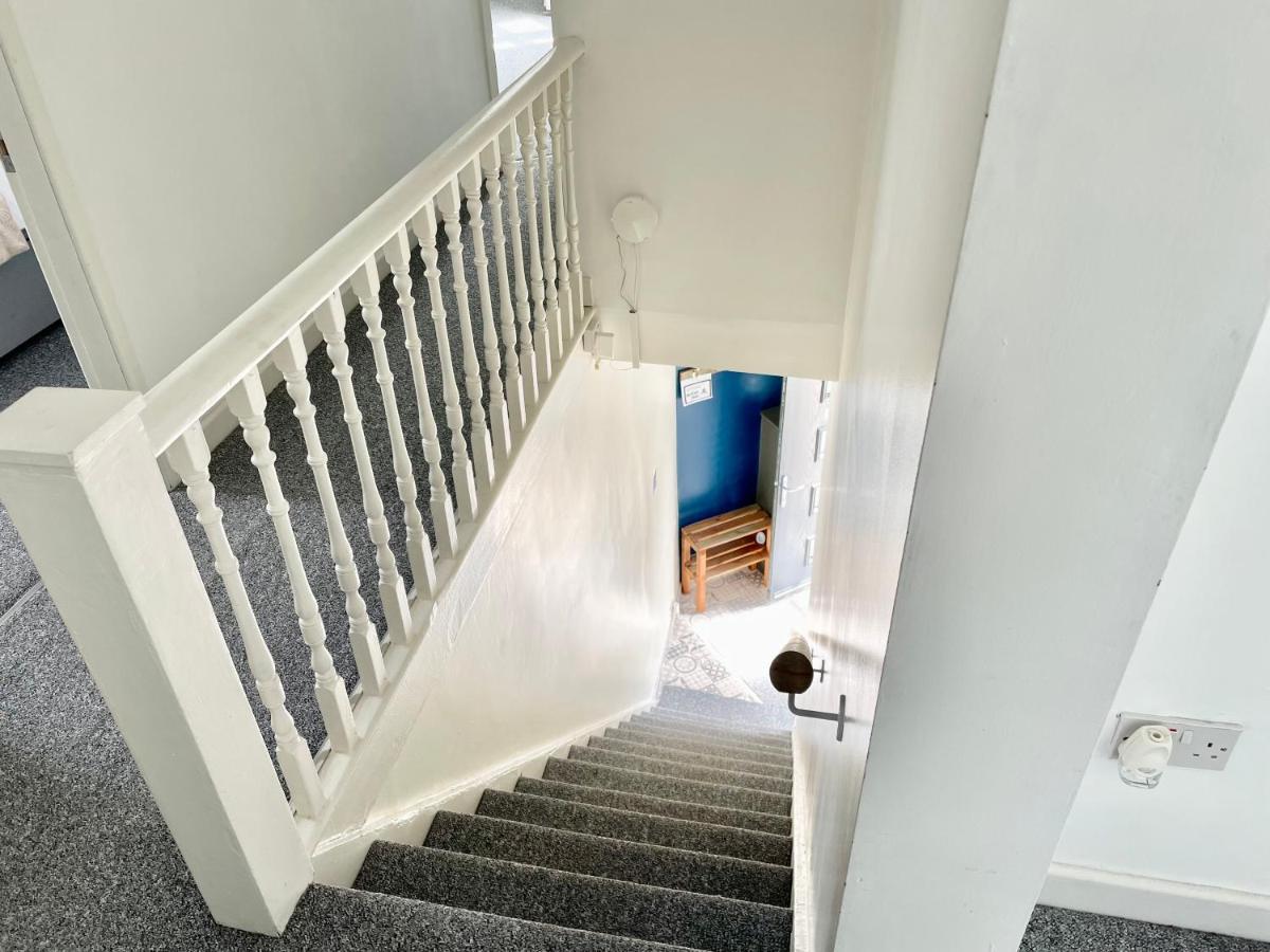 The Corner House - Modern Town Centre * Chesterfield