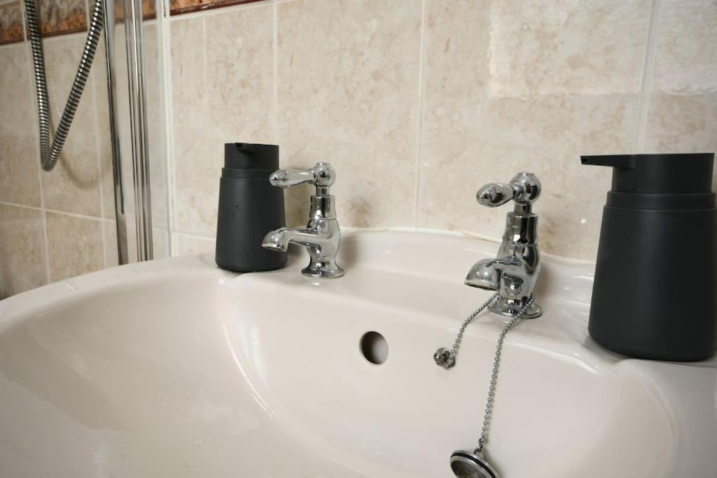 Holiday home Style 3 Bedroom House - Close To Centre & The Peaks Chesterfield