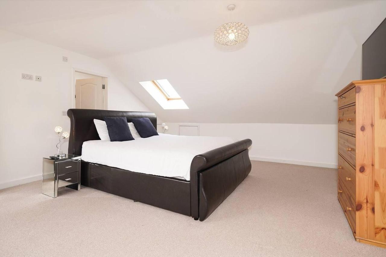 Spahome With Hottub Sauna Bbq & Pool Table Holiday home