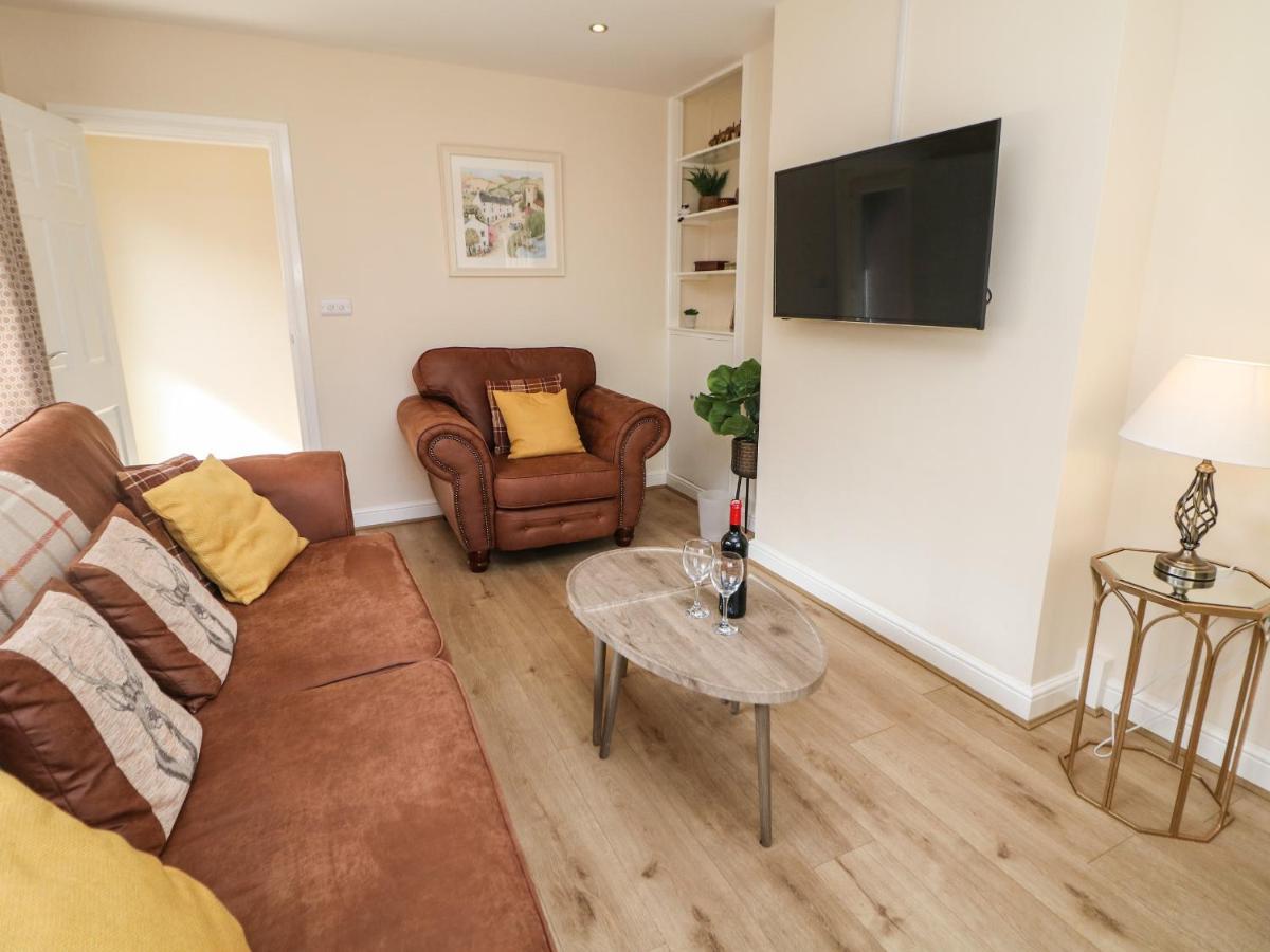 Cedar Holme Chesterfield