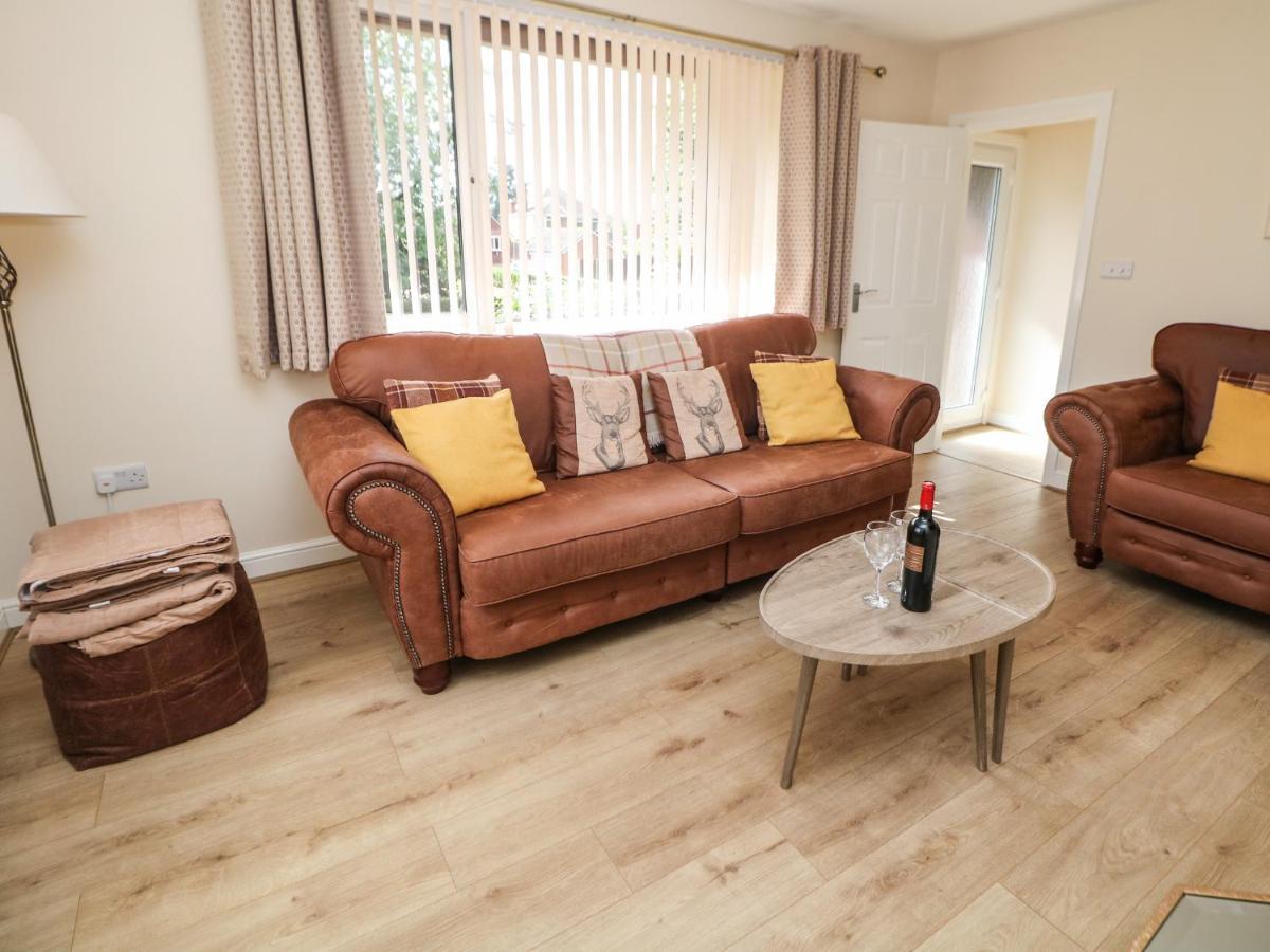Holiday home Cedar Holme *