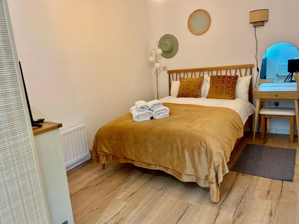 The Dance School - 1 And 2 Bedroom In The Heart Of Apartment *