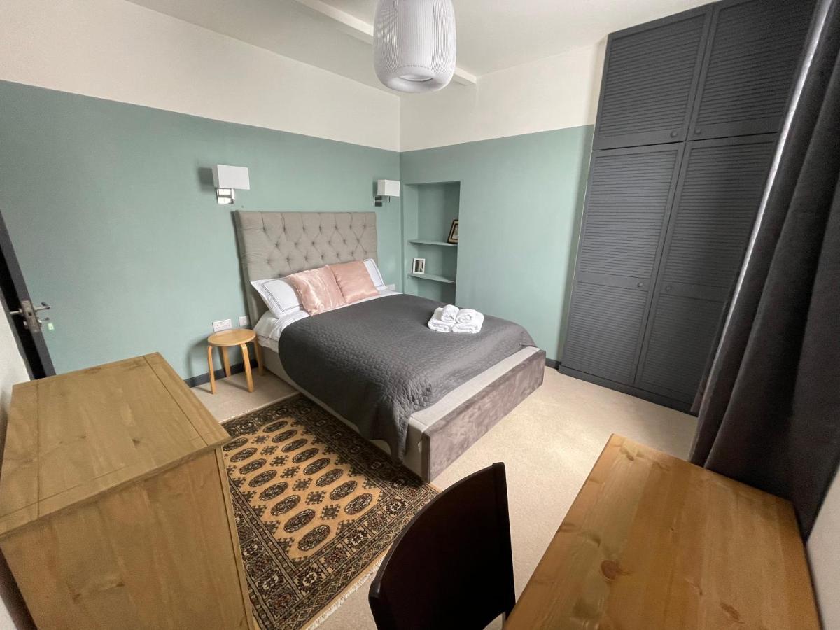 The Dance School - 1 And 2 Bedroom In The Heart Of Apartment Chesterfield