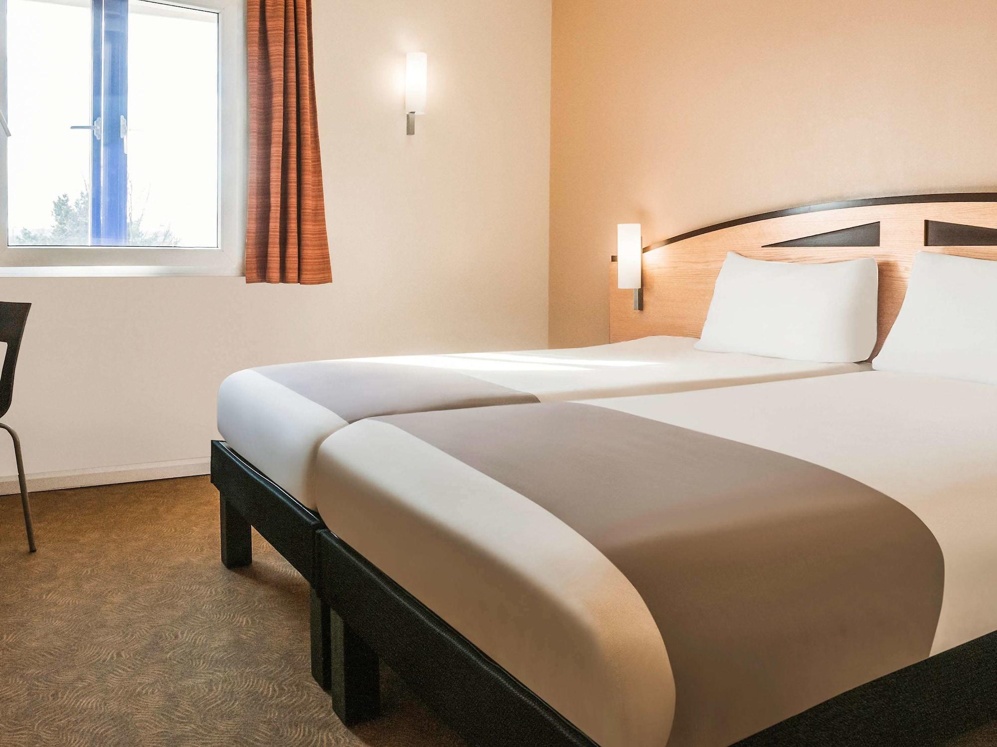 Ibis Centre - Market Town 2*