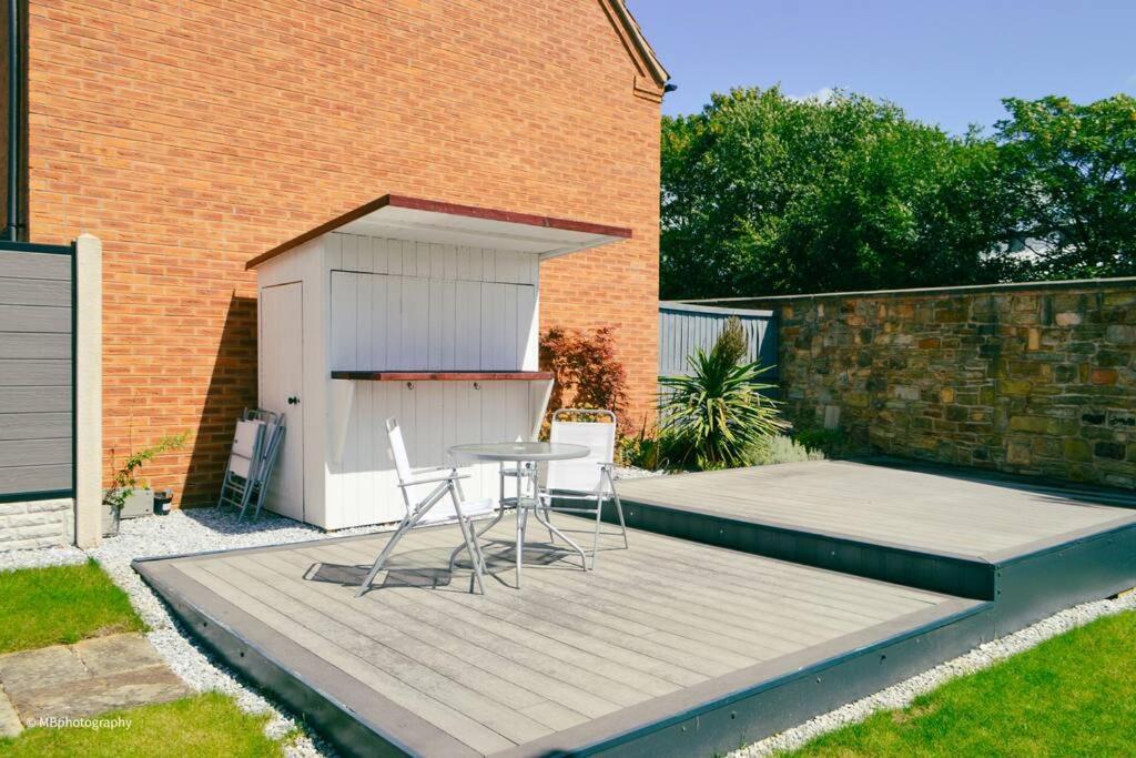 Modern 3 Bed Home, Apartment