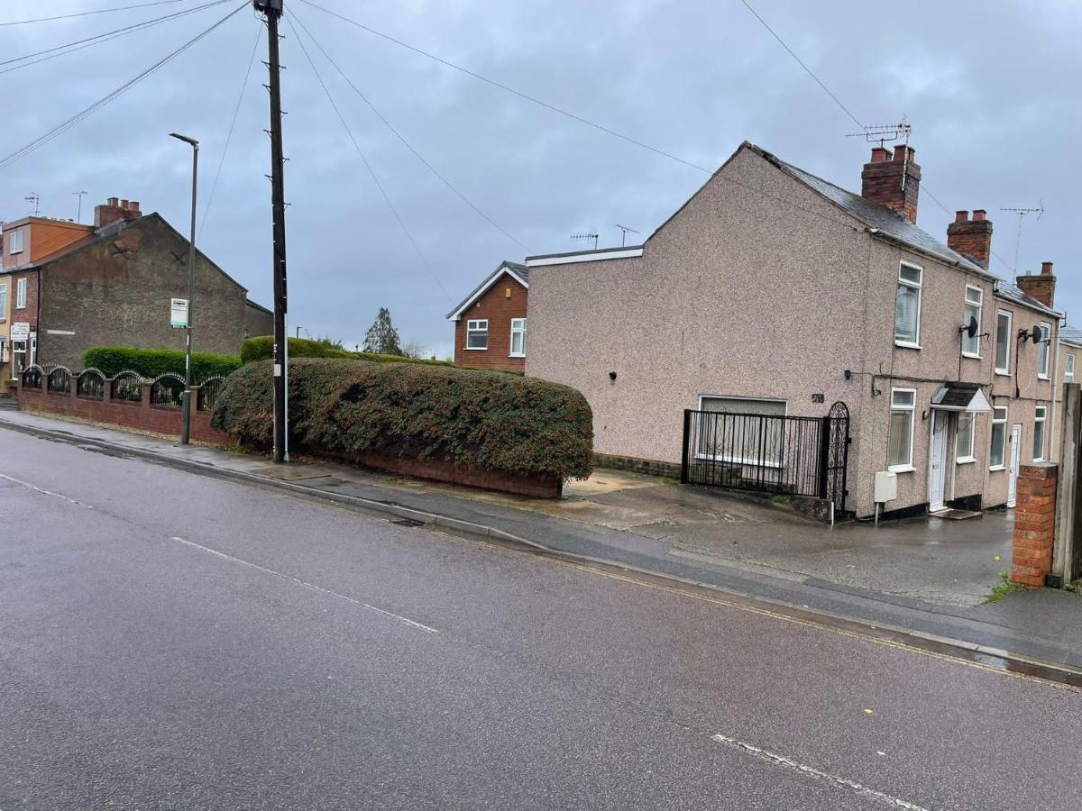Little Manor Chesterfield