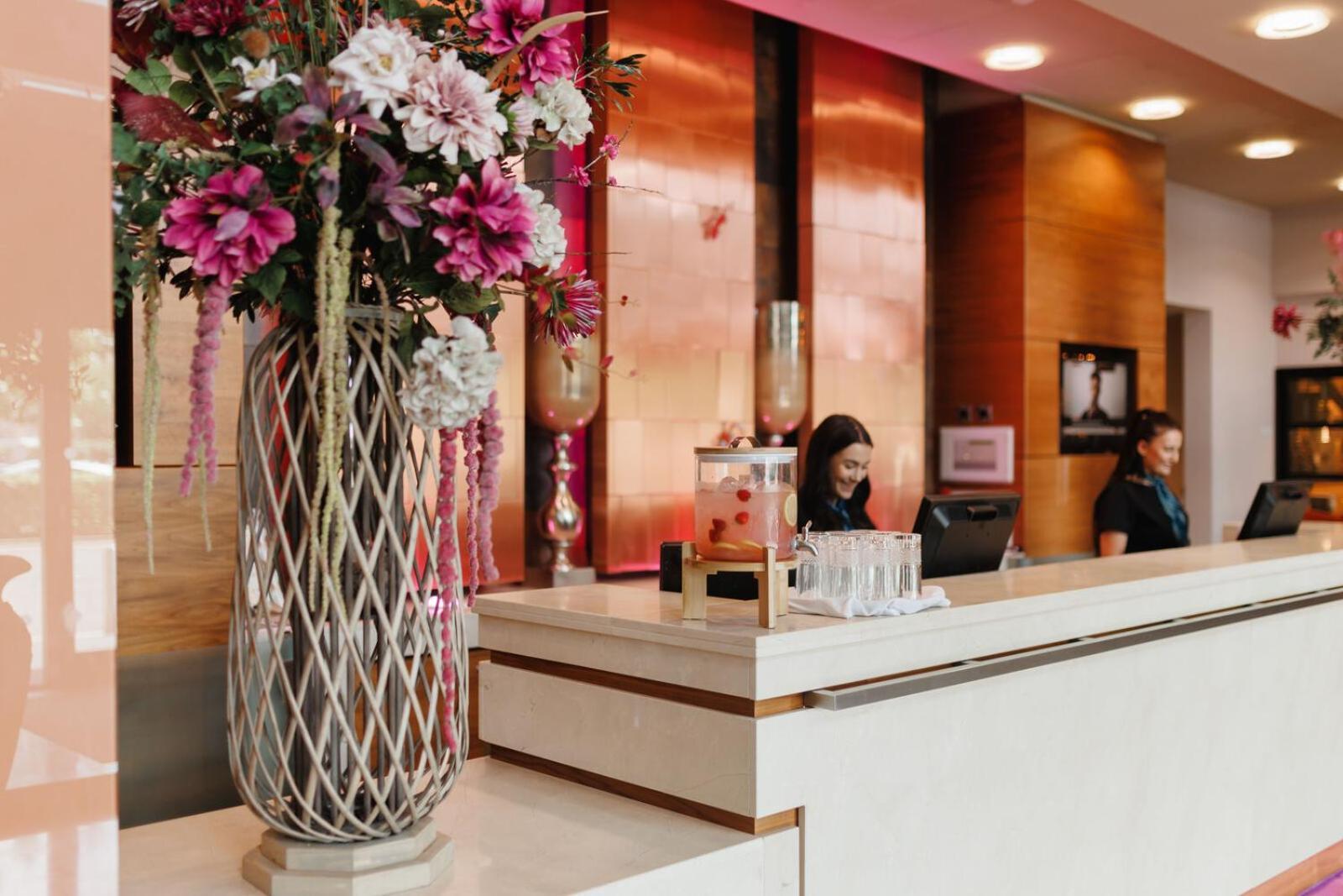 Casa Hotel 4*