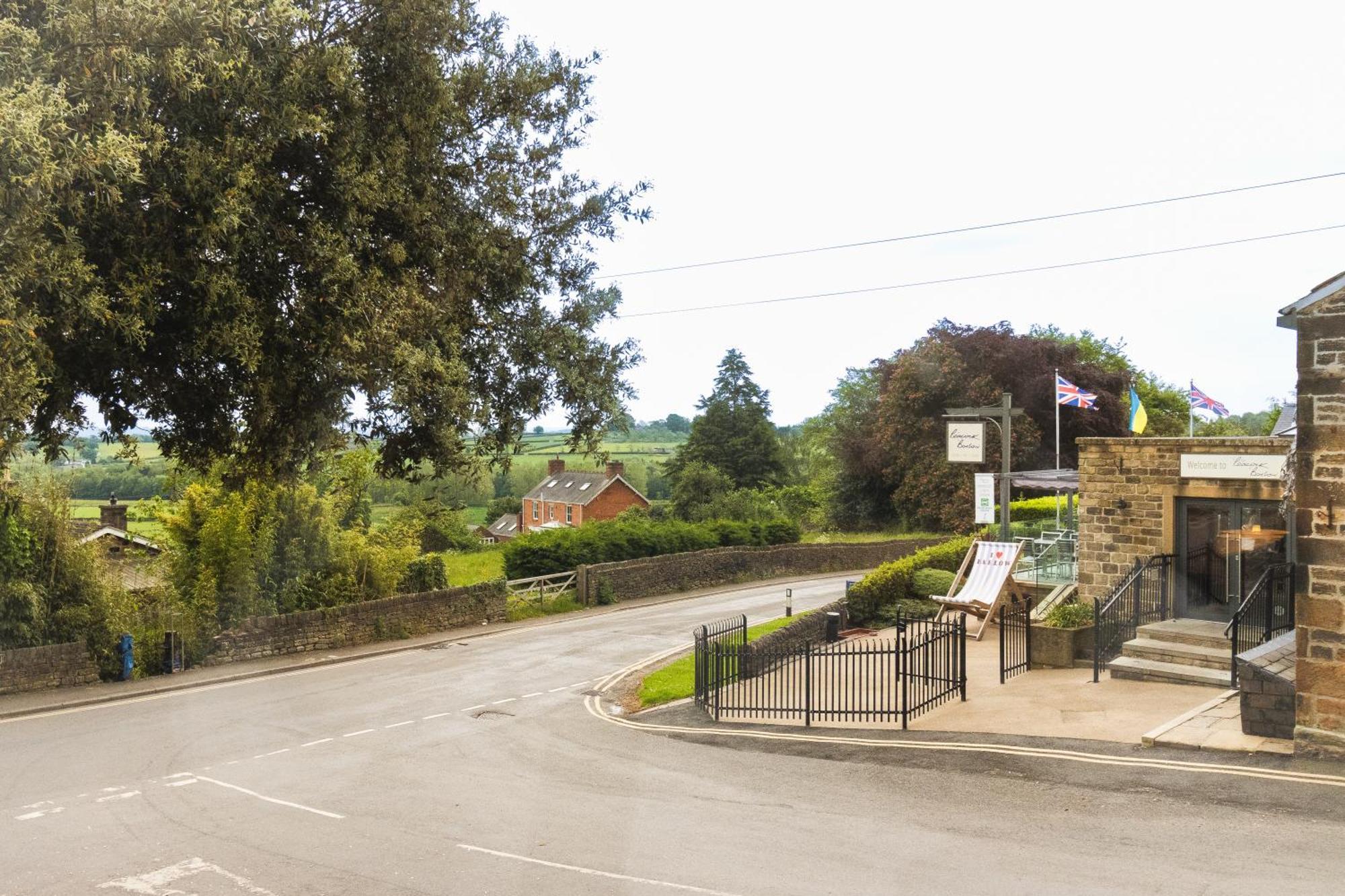 The Peacock At Barlow 4* Chesterfield