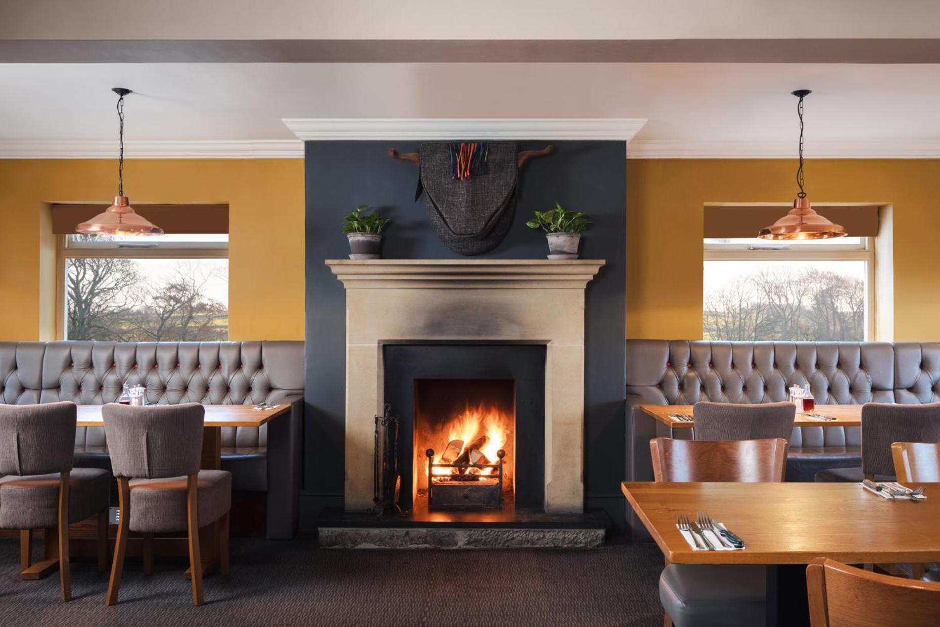 The Highwayman Hotel *