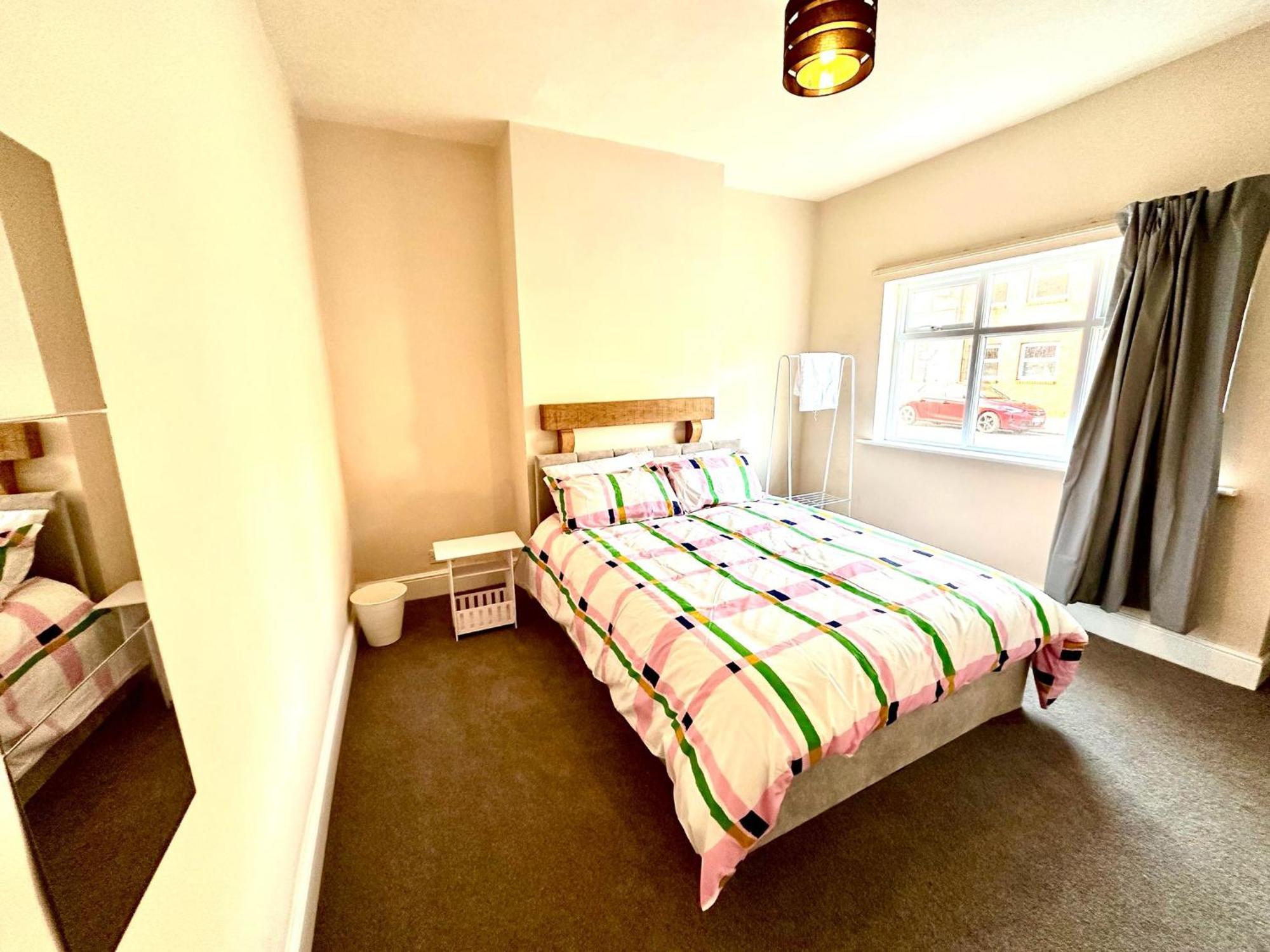 Holiday home Luxury Spacious 4br
