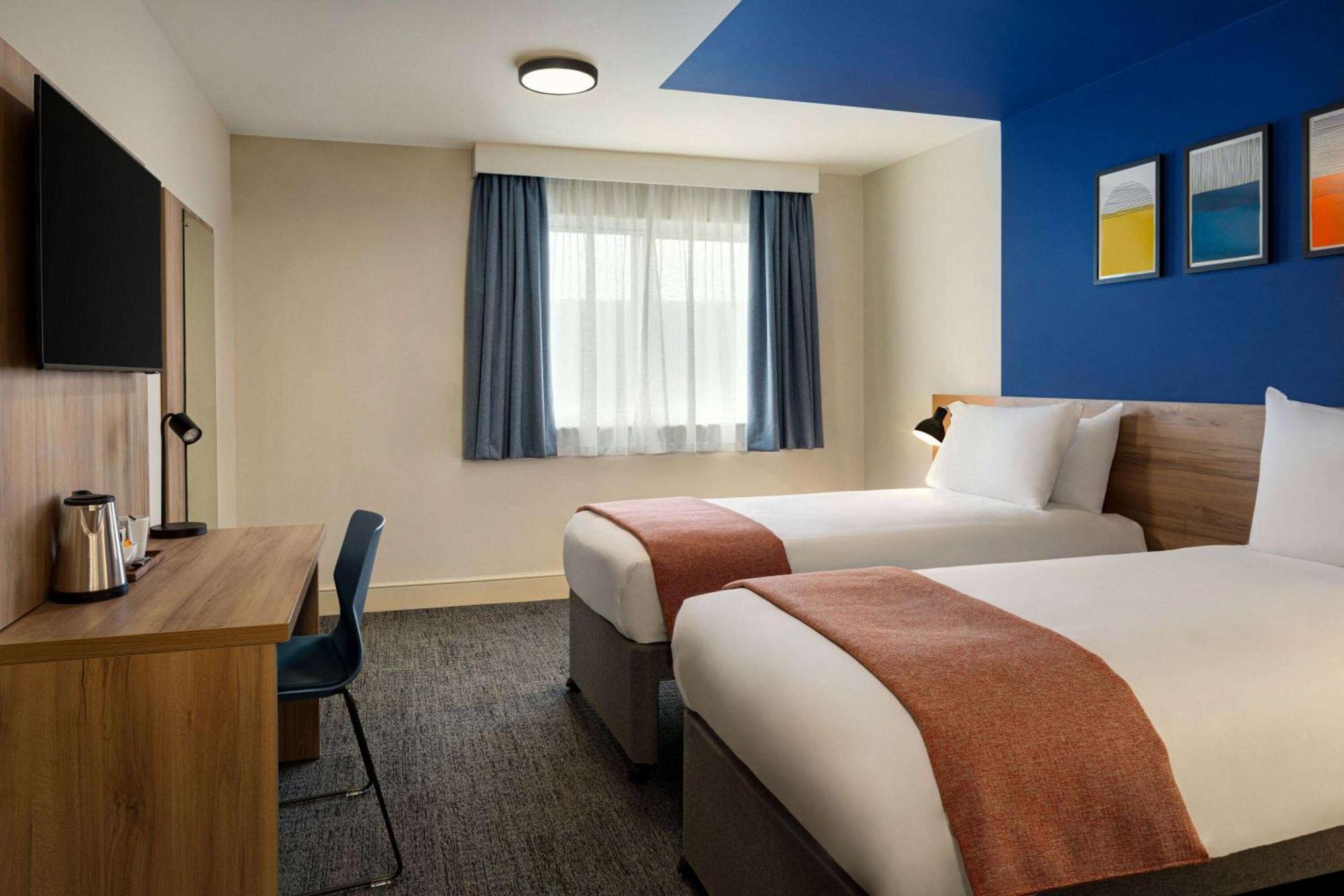 Days - Tibshelf Hotel 3*