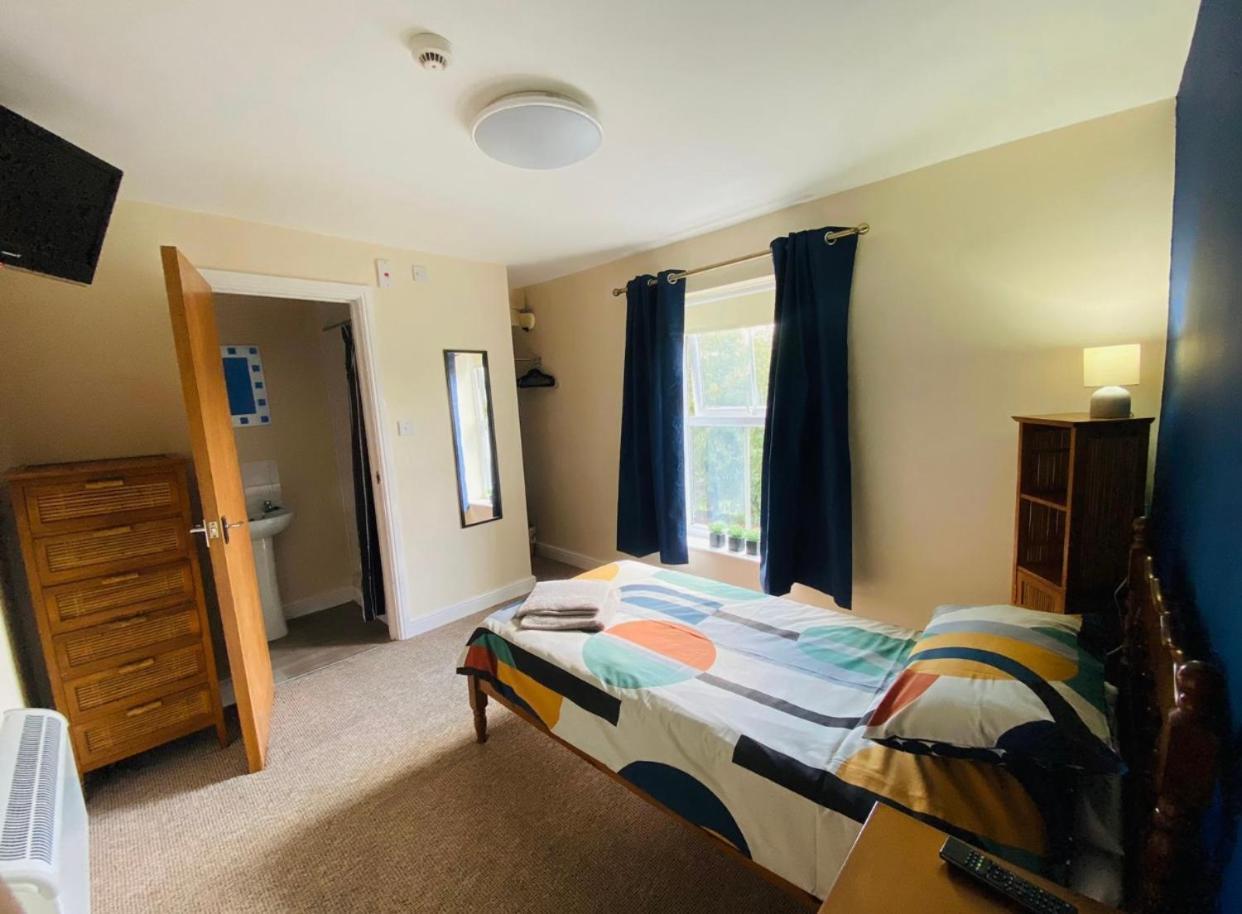 Homestay Hasland Hotel, En-suite Rooms, S41 *