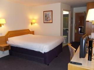 Days - Tibshelf Hotel