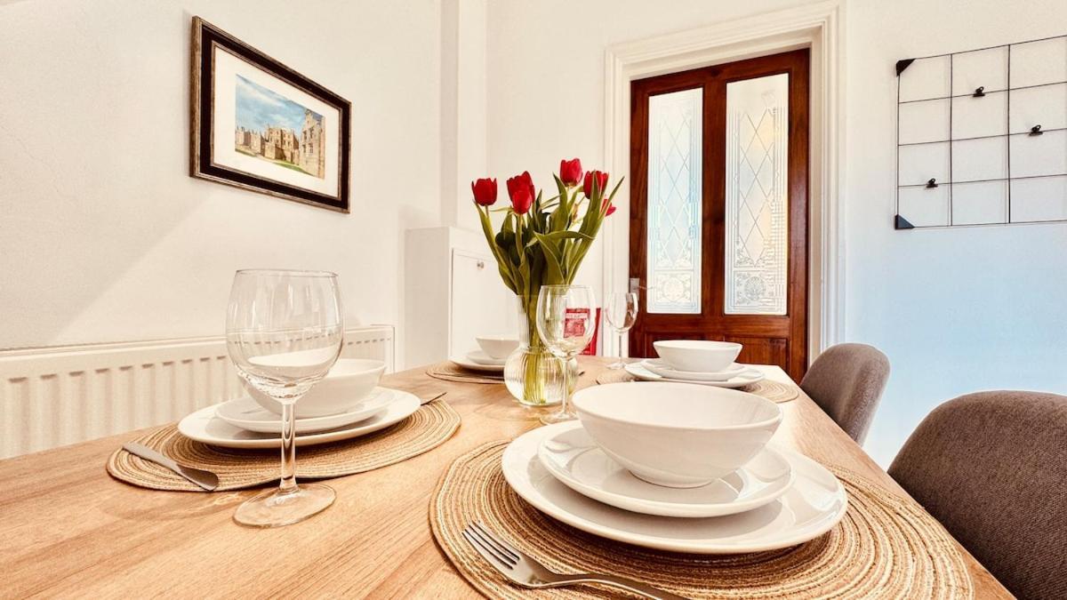 Chatsworth Terrace - Centre And Peak District Holiday home Chesterfield
