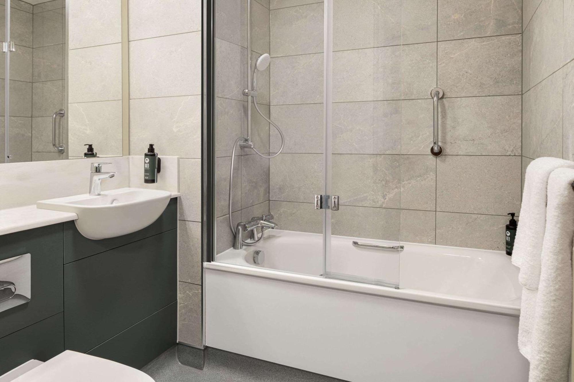 Hotel Days - Tibshelf
