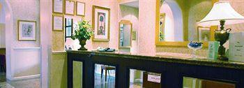 Hotel The