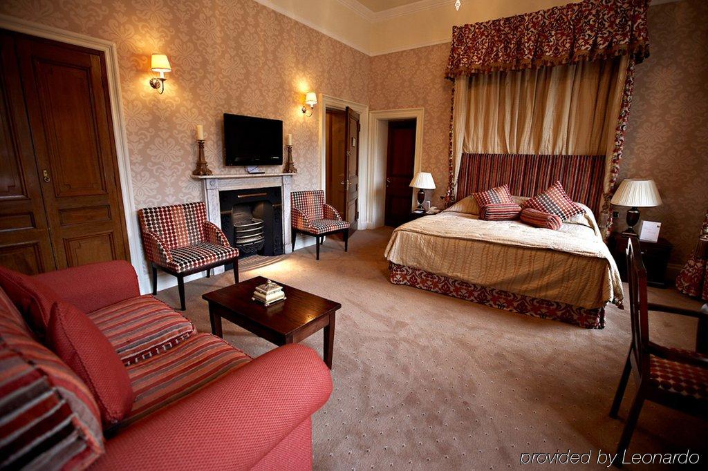 Hotel Ringwood Hall & 4*