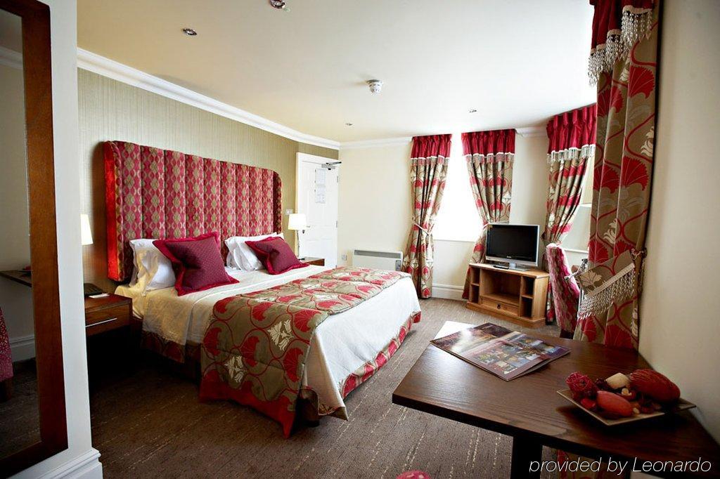 Ringwood Hall & Hotel 4*