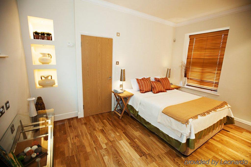Ringwood Hall & Hotel 4*