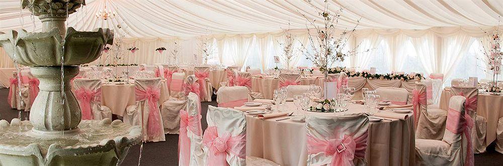 Ringwood Hall & 4*