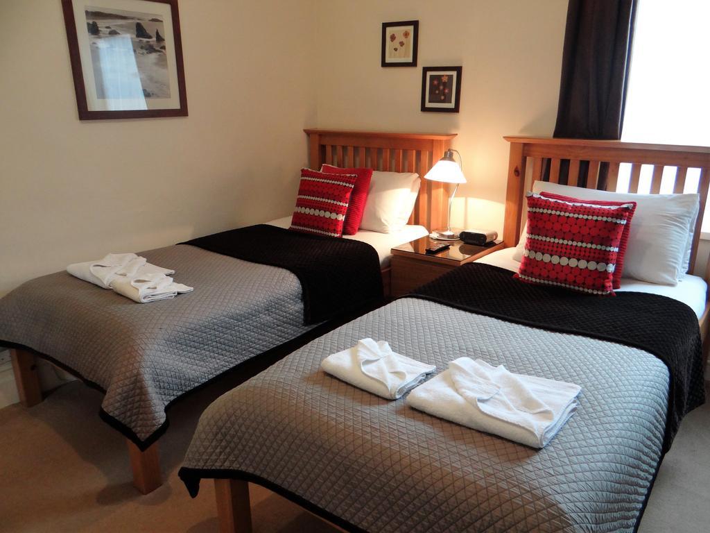 Guest house Anis Louise Chesterfield