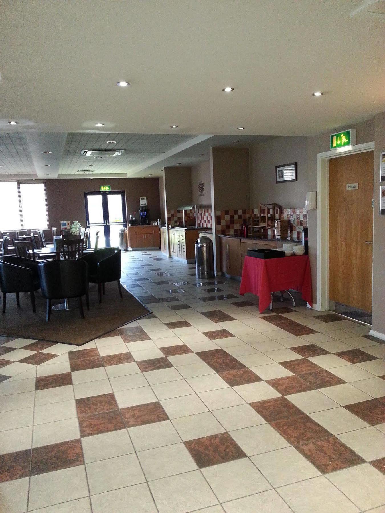 Ibis Centre - Market Town 2*