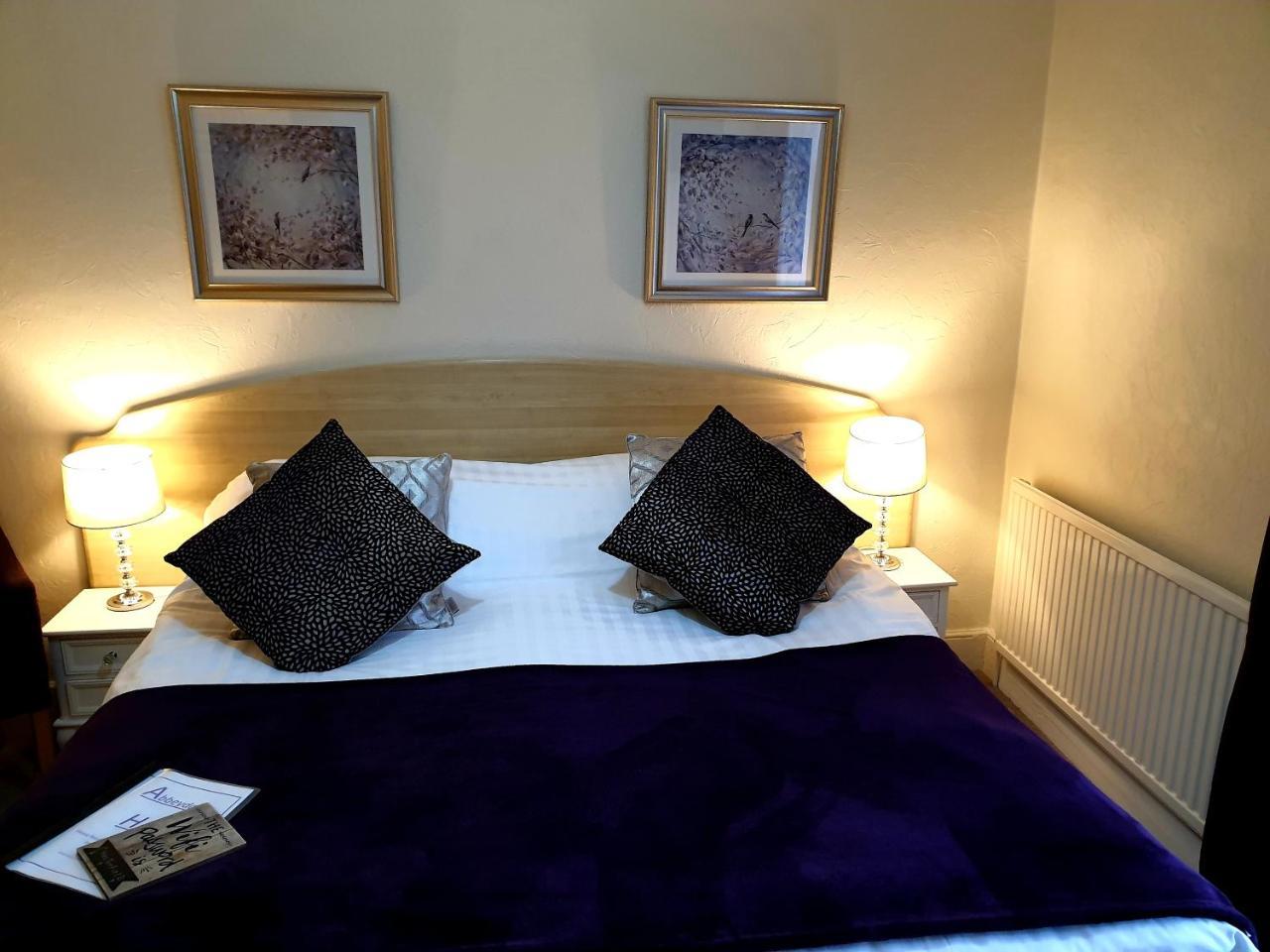 Abbeydale Hotel 3*