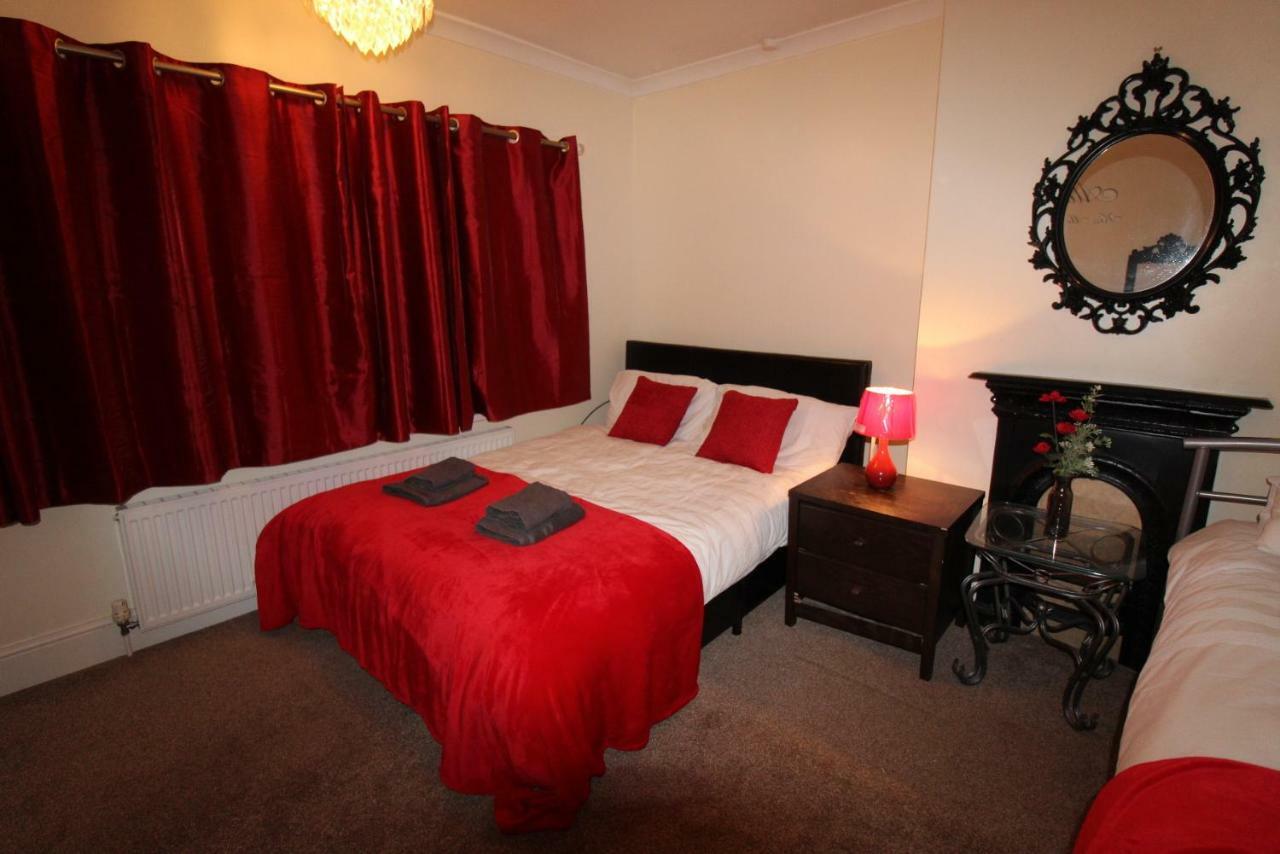 Holiday home Dryden House