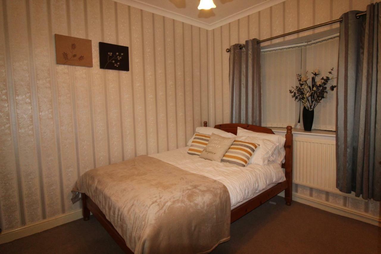 Dryden House Holiday home