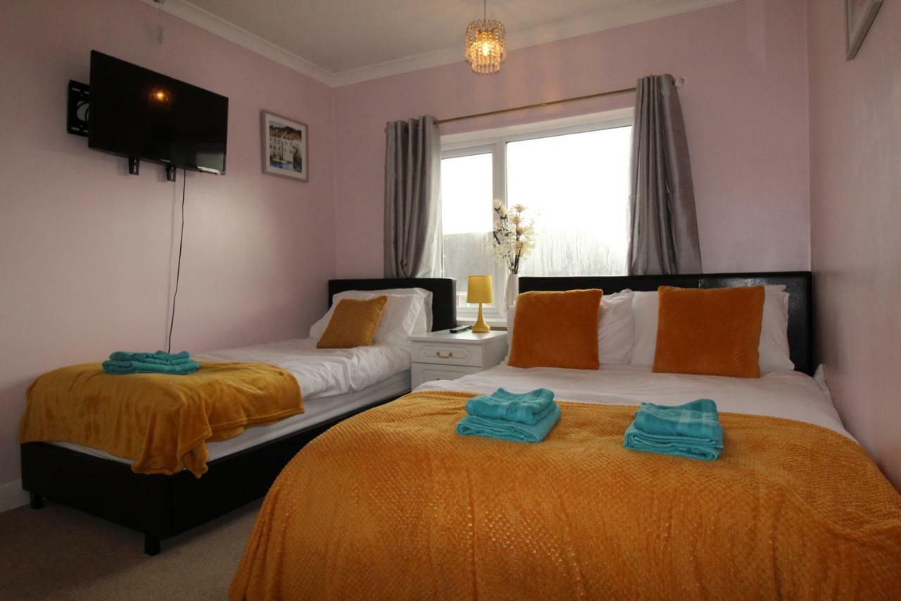 Holiday home Dryden House *
