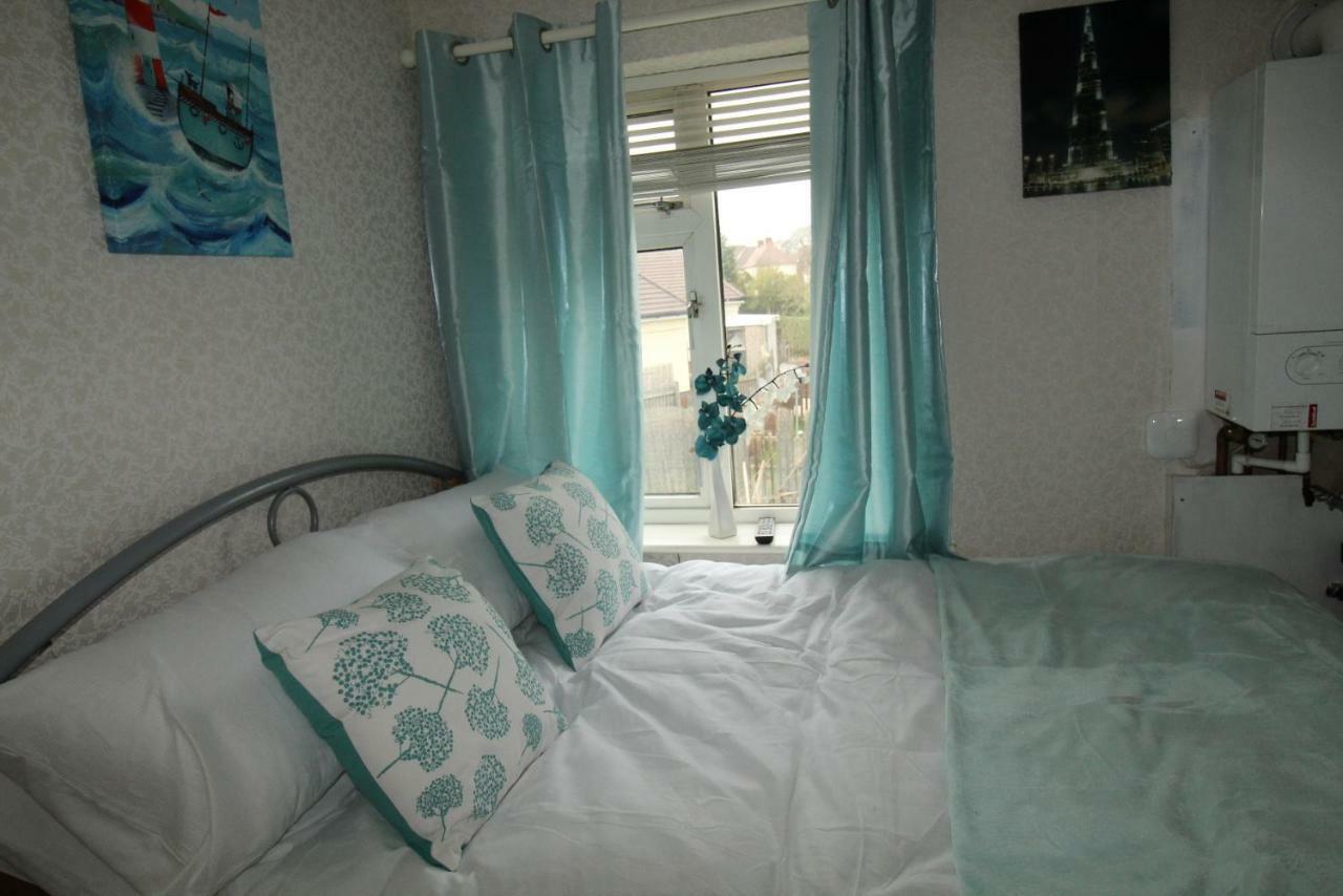 Dryden House Holiday home *