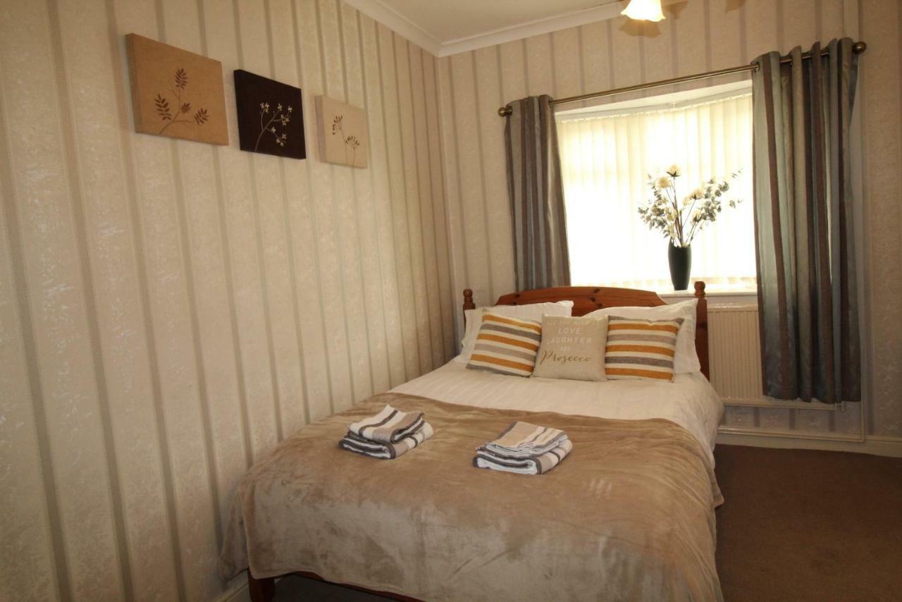 Dryden House Holiday home *