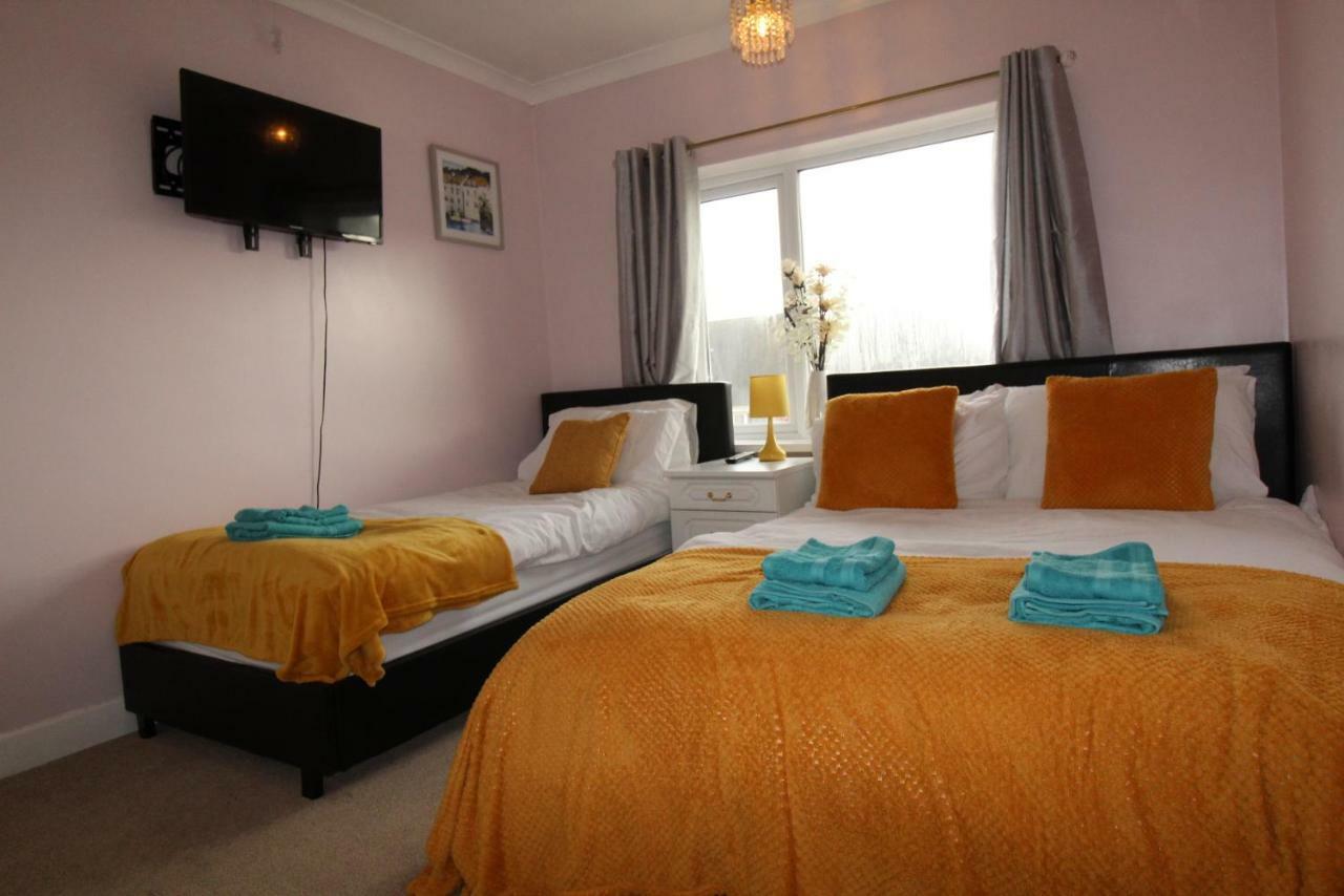 Holiday home Dryden House