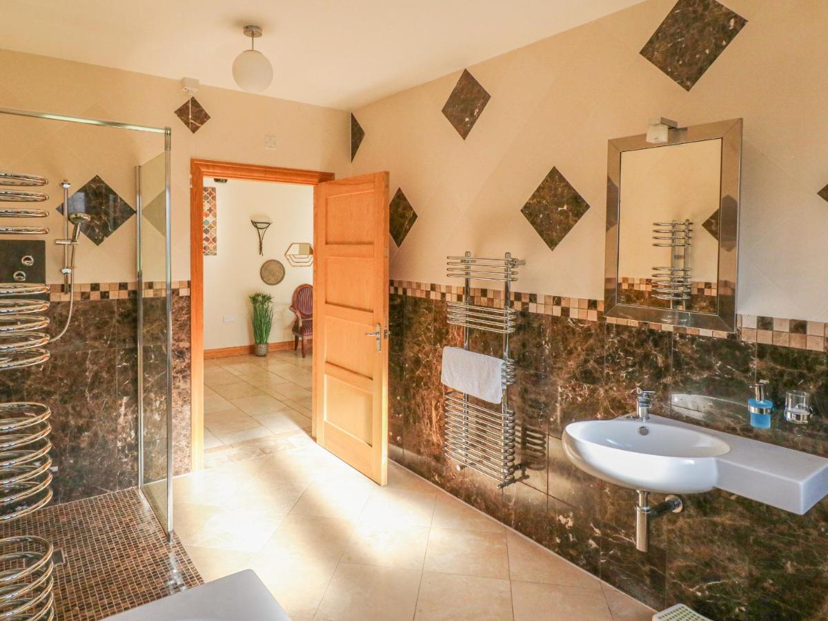 Manor House Holiday home *