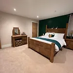 Bulls Head - Holymoorside