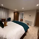 Bulls Head - Holymoorside