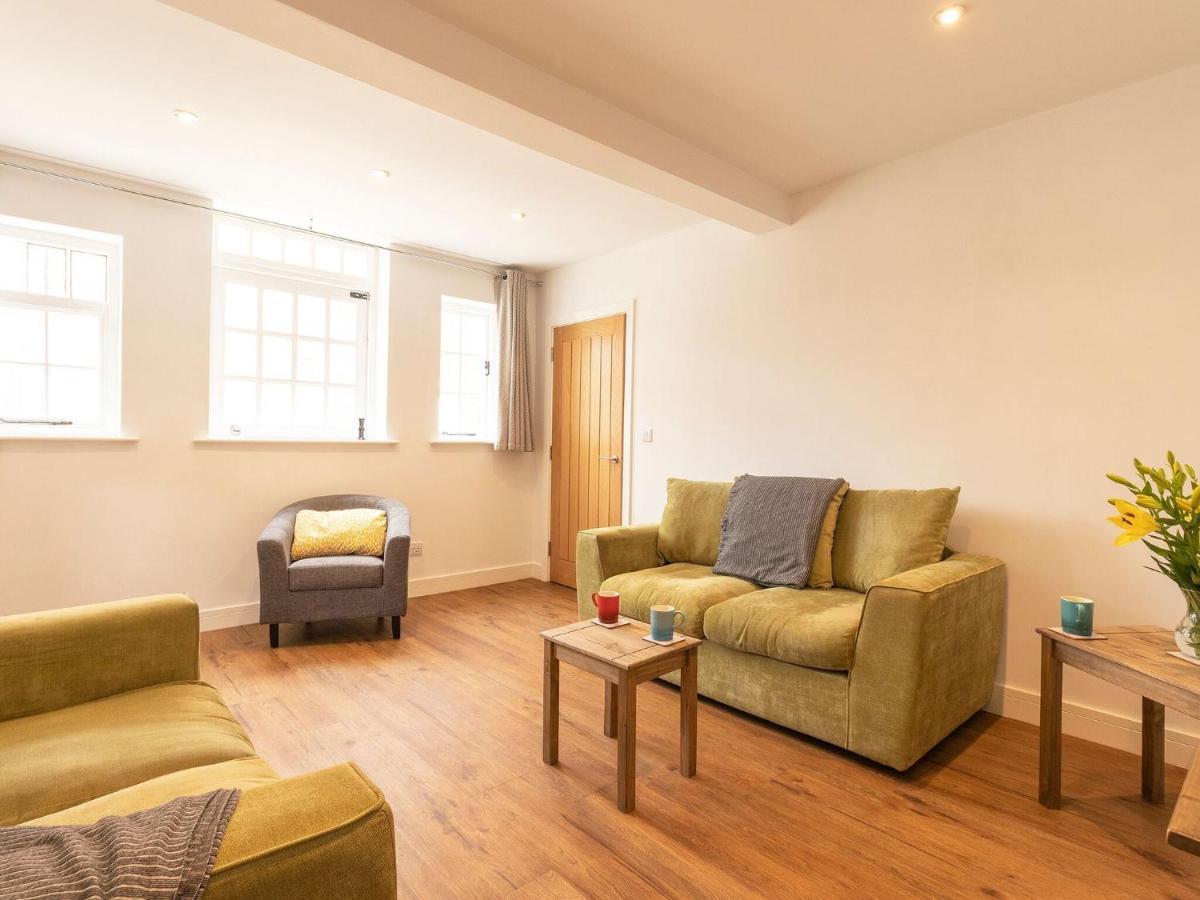 Beautifully Renovated 1880s Coach House With Hot Tub, On Edge Of Peak District * Chesterfield