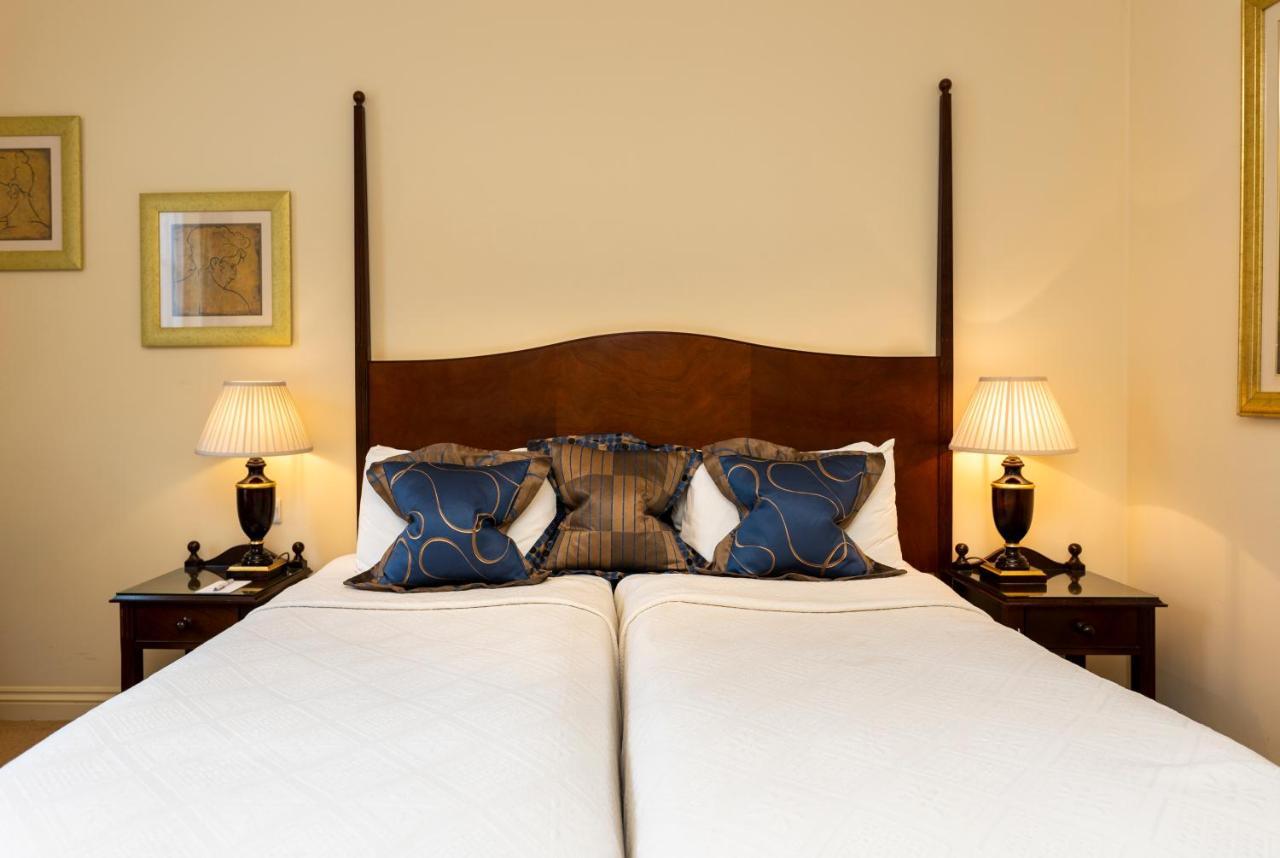 Hotel Ringwood Hall & Chesterfield