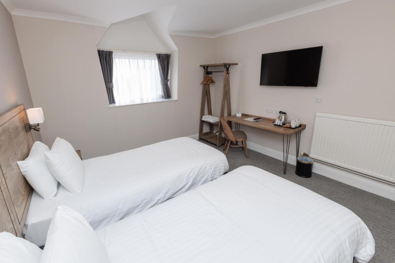 Olde House, By Marston's 3*