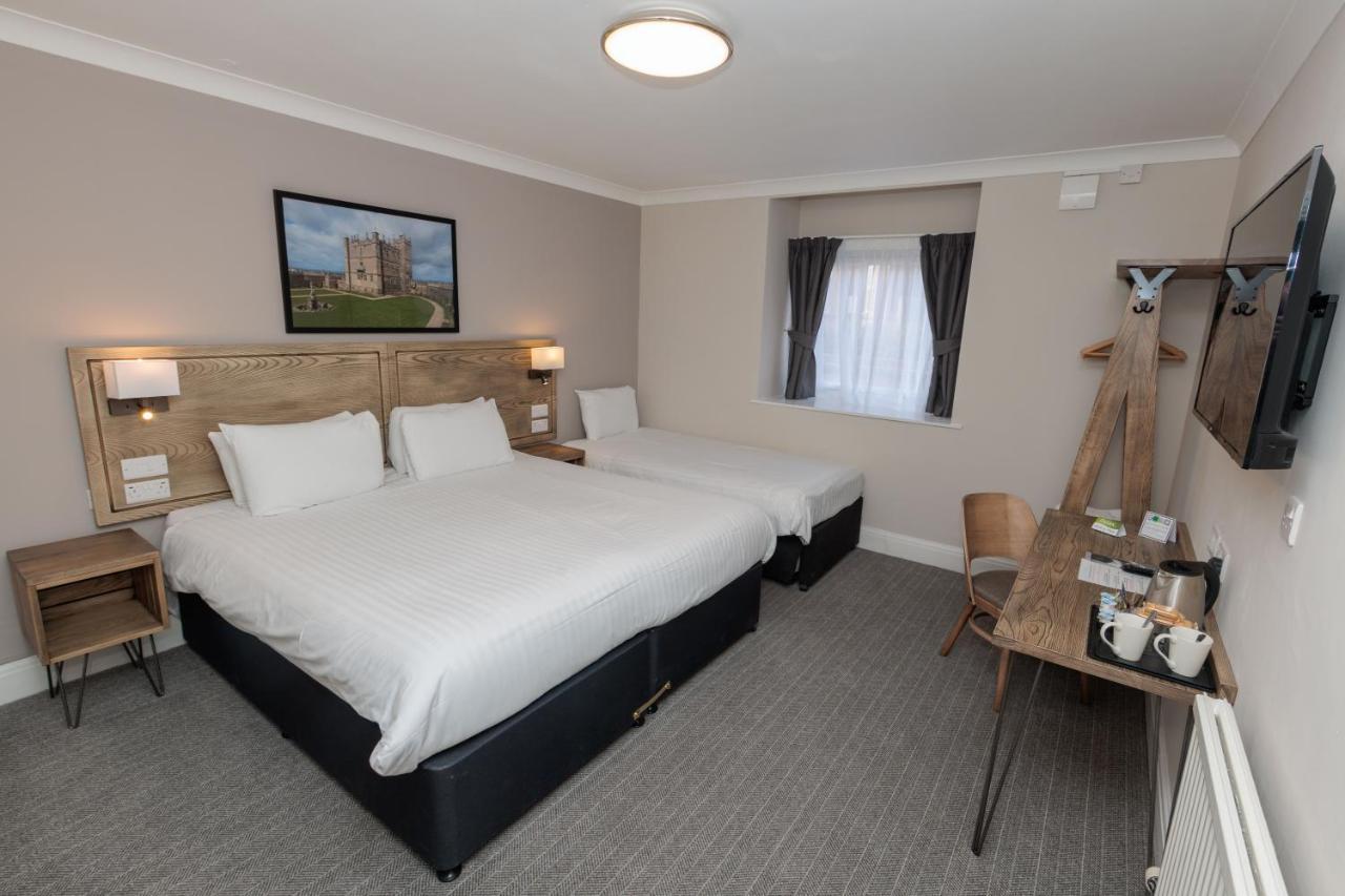 Olde House, By Marston's 3*